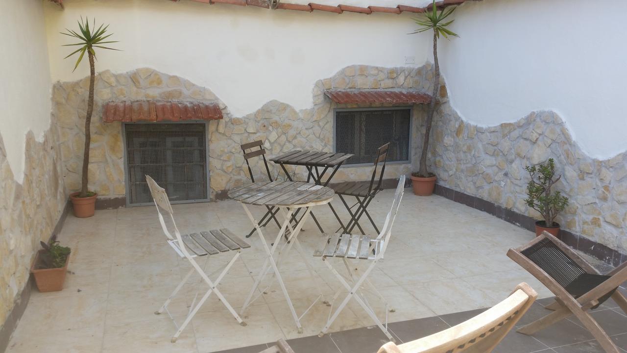 Hotel Residenza Il Castello à Naples Extérieur photo