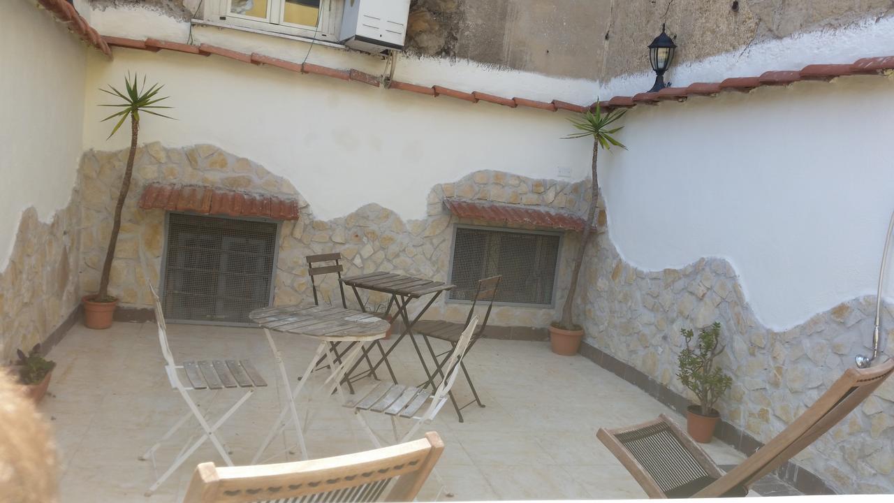 Hotel Residenza Il Castello à Naples Extérieur photo
