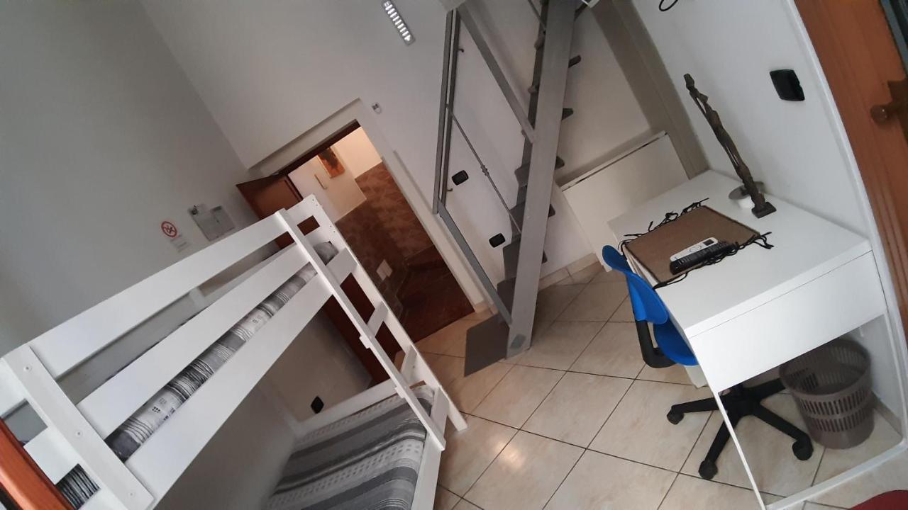 Hotel Residenza Il Castello à Naples Extérieur photo